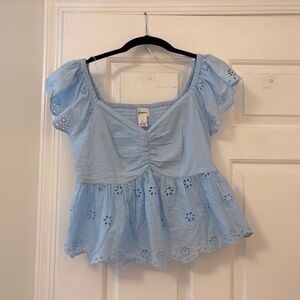 Women’s Light Blue V- Neck  Eyelet Women's Top Size Small